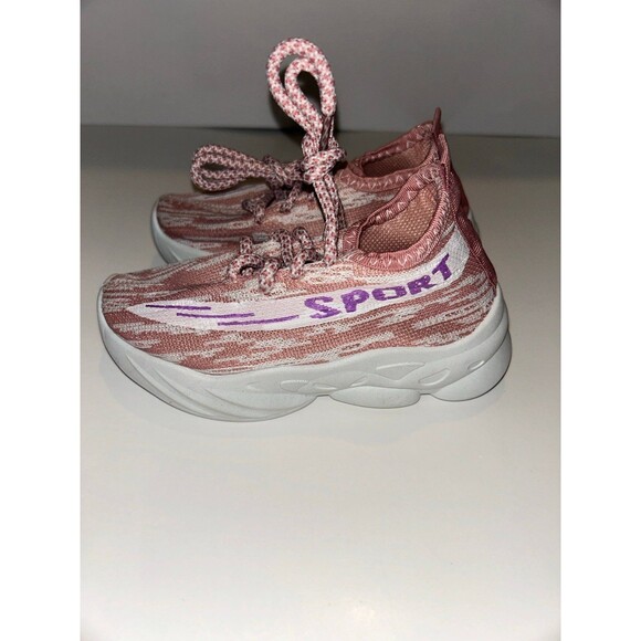 Toddler girl shoes size 9 - Picture 2 of 4